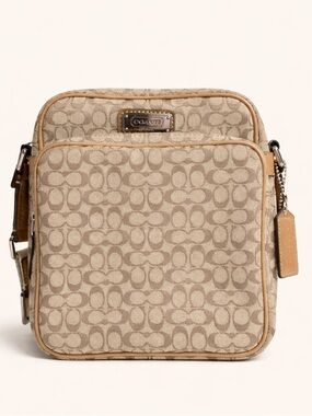 Coach Vintage Signature Swingpack Messenger Bag F77166 Khaki Tan